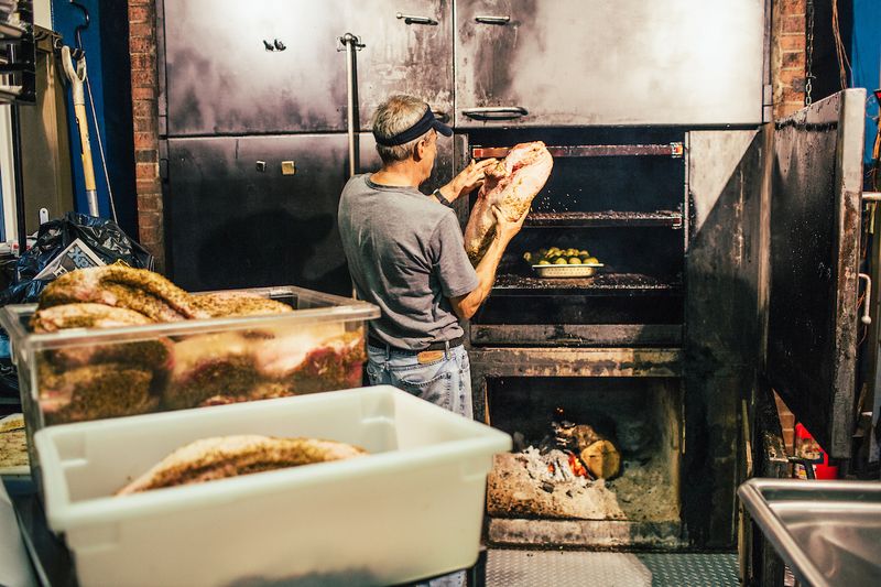 We Found A Flat Rock Smokehouse Where The Brisket Is Worth A North Carolina Road Trip - Decor Hint Let The Wood-Fired Smoke Do The Heavy Lifting