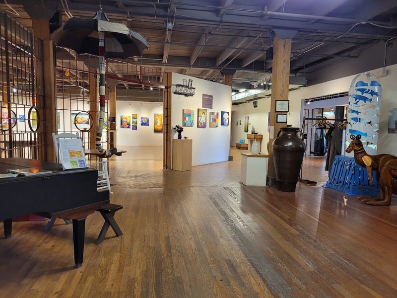 This Nebraska Warehouse Market Is A Treasure Trove Of Handmade Goods - Decor Hint Events And Open Houses To Know