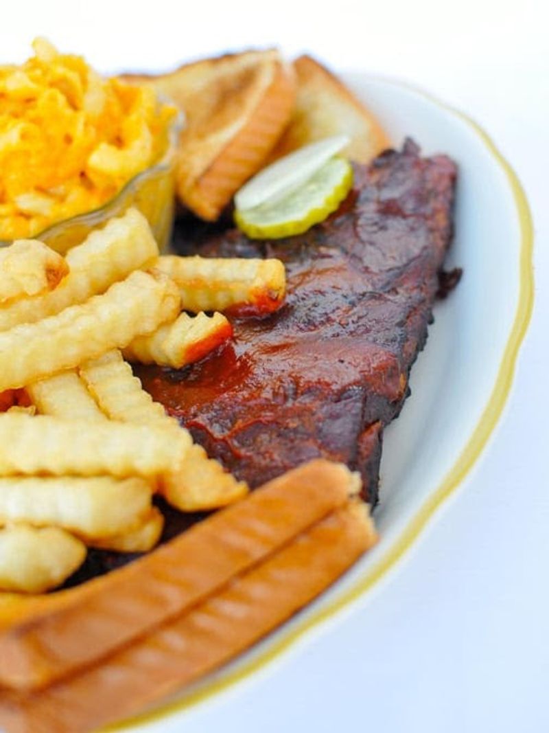 You Can Enjoy A Full Georgia Seafood Platter At This No-Frills Shack - Decor Hint The BBQ And Wings That Round Out The Menu