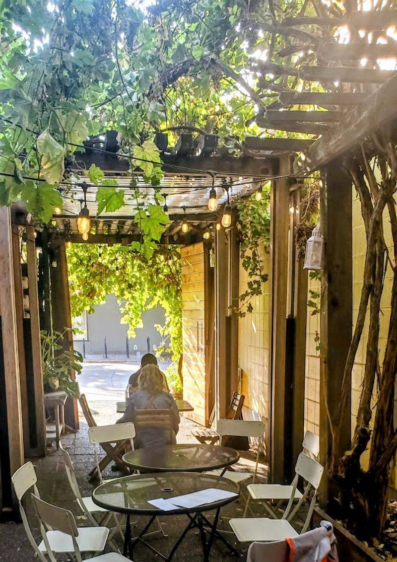 Acorn Community Cafe