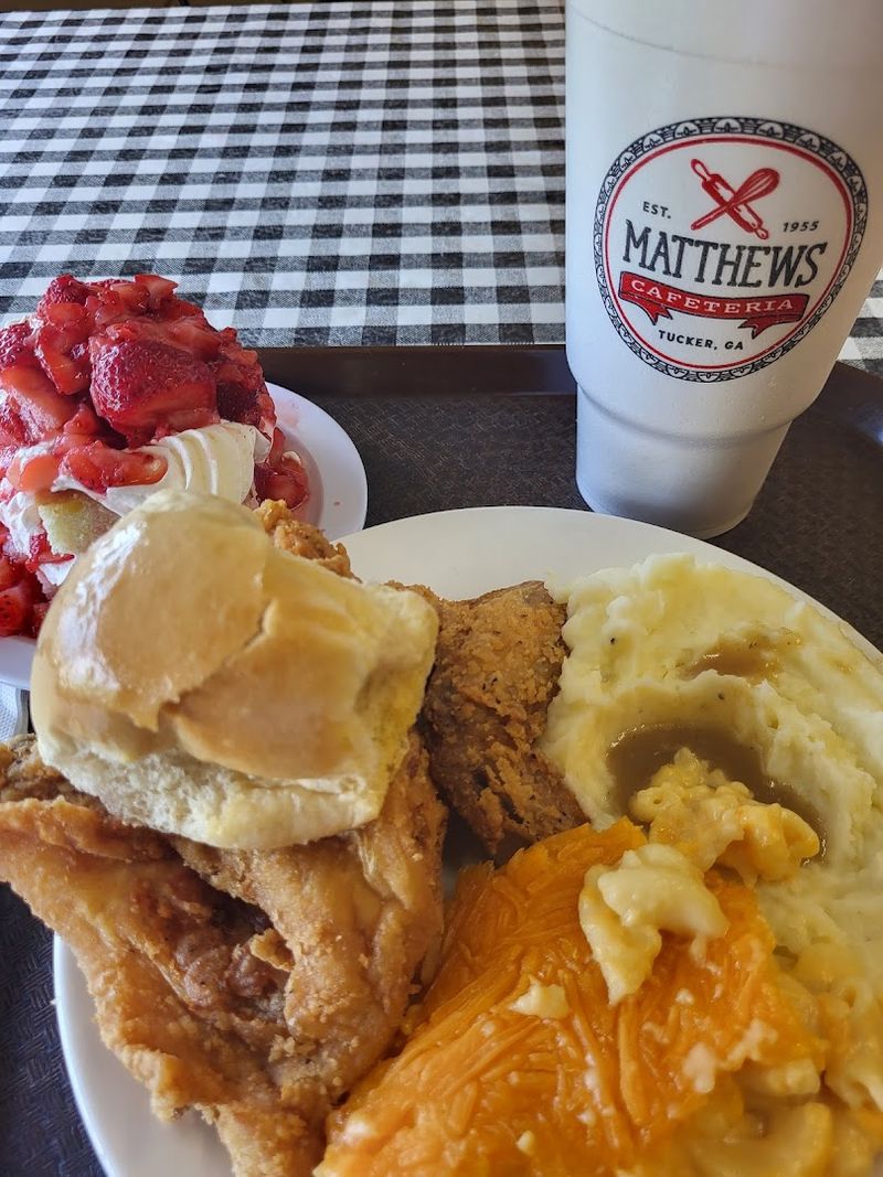 Matthews Cafeteria, Tucker