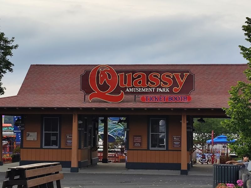 The Connecticut Amusement Park Where You Can Enter For Free And Pay Only For The Rides You Want To Enjoy - Decor Hint Free Entry With Ride Options