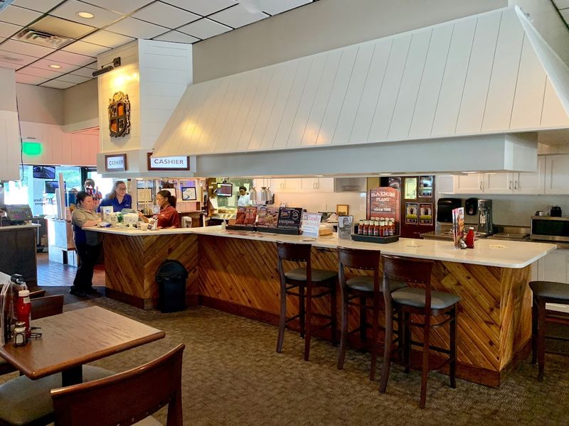 You Can Enjoy A Full Georgia Seafood Platter At This No-Frills Shack - Decor Hint The Coastal Renovation That Kept The Soul Intact