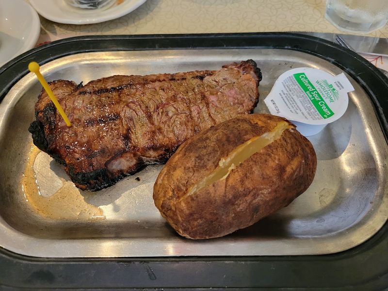 What The Menu Gets Absolutely Right