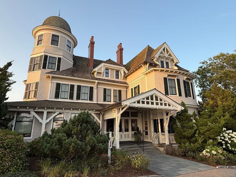 Aurelia At Castle Hill, Newport