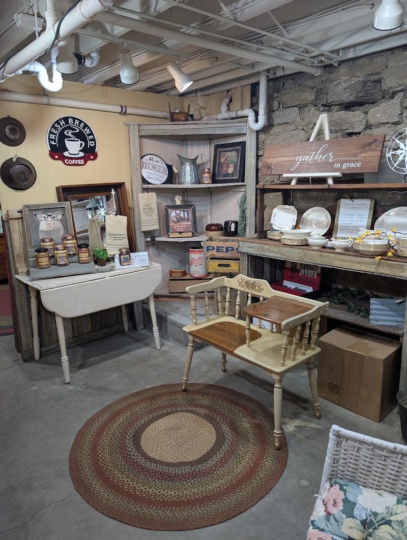 This Kentucky General Store Serves Some Of The Most Delicious Food You'll Ever Try - Decor Hint Augusta, Kentucky Is Worth The Whole Trip