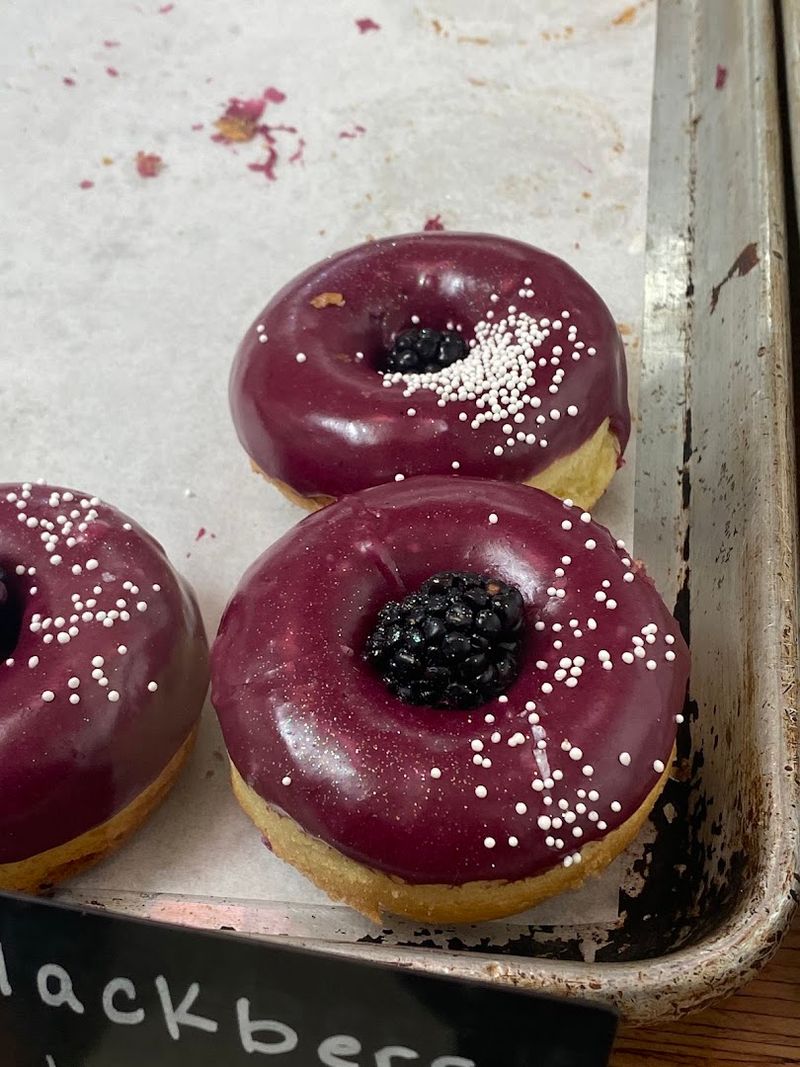 This Gluten-Free Bakery In Georgia Makes Baked Treats So Delicious You Won't Miss A Thing - Decor Hint Donuts So Good They Deserve Their Own Fan Club