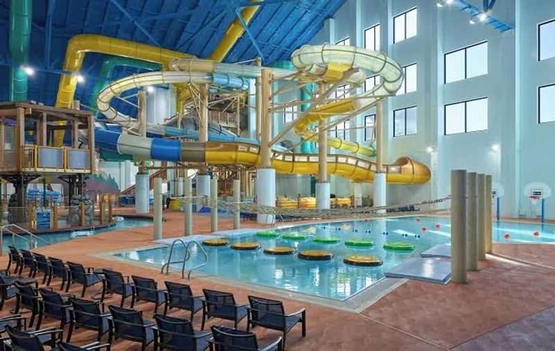 All-In-One Florida Waterpark Resort Where Epic Slides And Indoor Waves Meet Effortless Lodge Dining - Decor Hint Epic Slides Worth Every Screaming Second