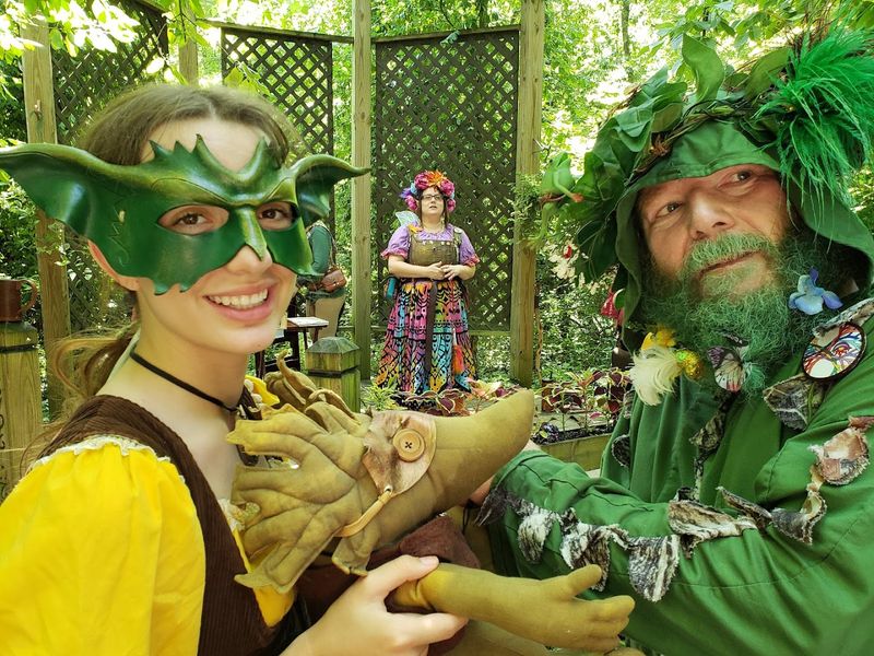 This Kentucky Festival Transports You Straight To A Medieval Village Every Single Weekend - Decor Hint Costumes Here Are A Whole Competitive Sport