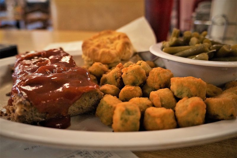 Locals Keep Coming Back To This Georgia Restaurant For One Simple Reason - Decor Hint Portions So Big You Will Plan Your Next Visit Around Them