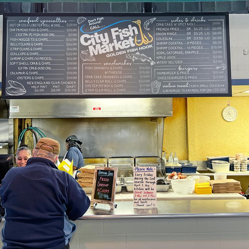 Fresh Catch Without The Shoreline Drive