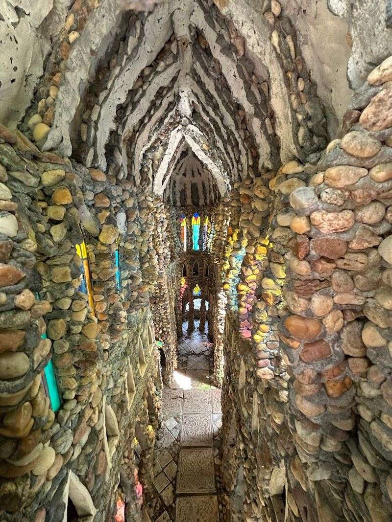 This Enchanting Roadside Attraction In Georgia Looks Like A Fairytale Come To Life - Decor Hint Hidden Dragons And Surprises Around Every Corner
