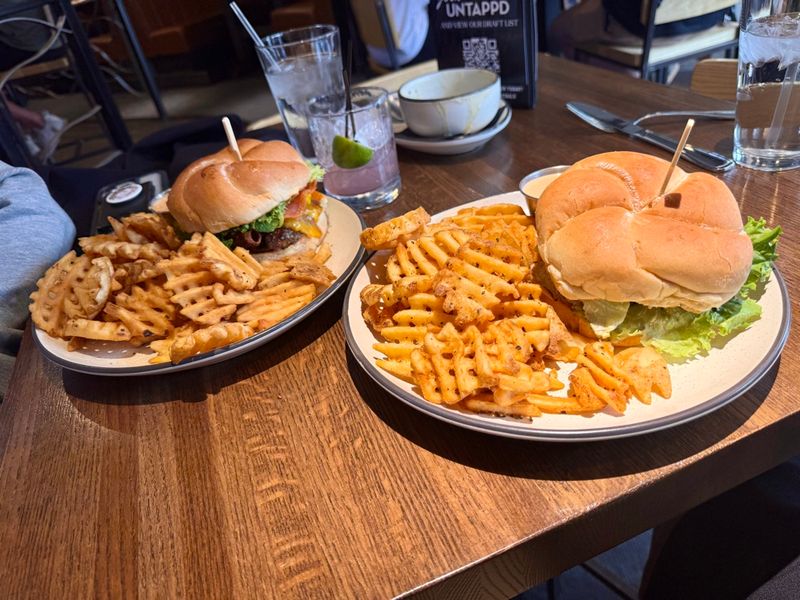 Grand Teton Burger Worth The Hype