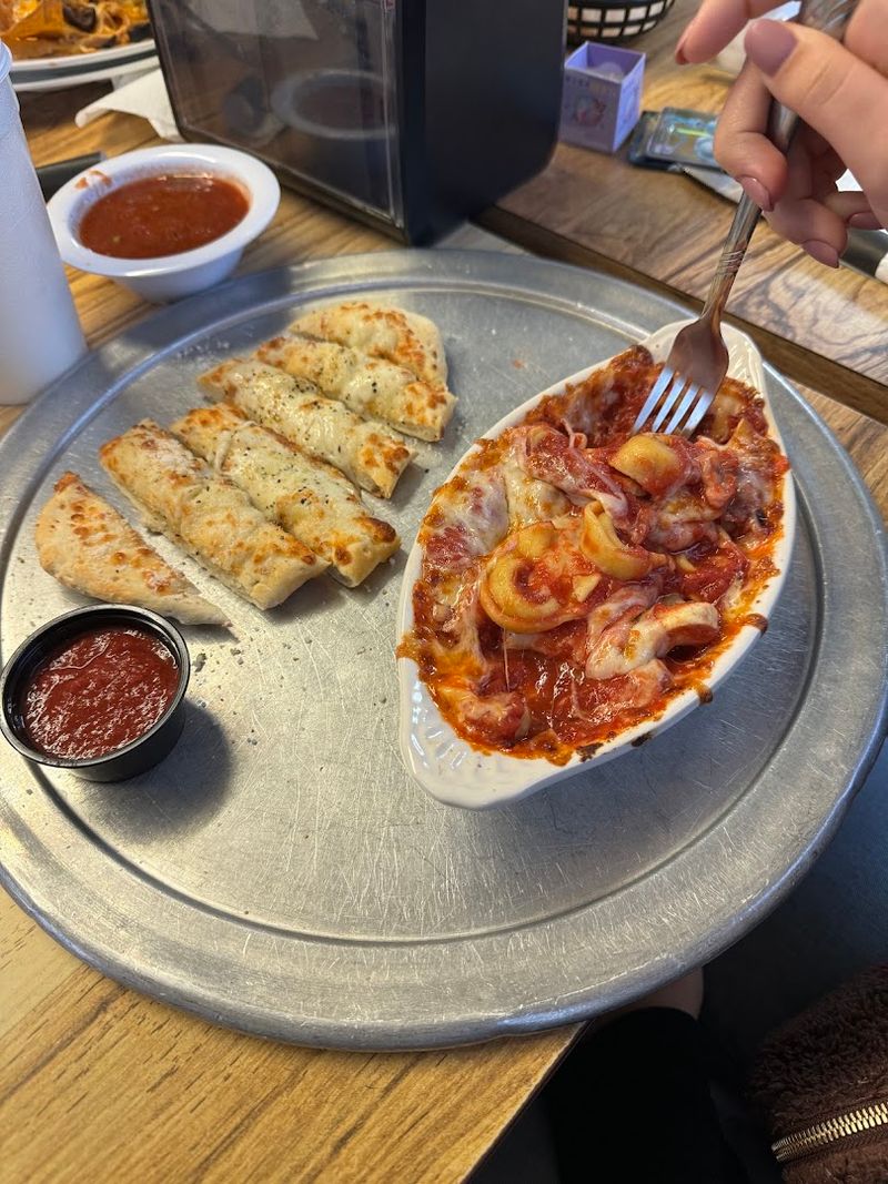 11 Low-Profile Eastern Nebraska Restaurants You'll Be Glad You Found - Decor Hint Rosaritos Mexican And Pizza, Syracuse