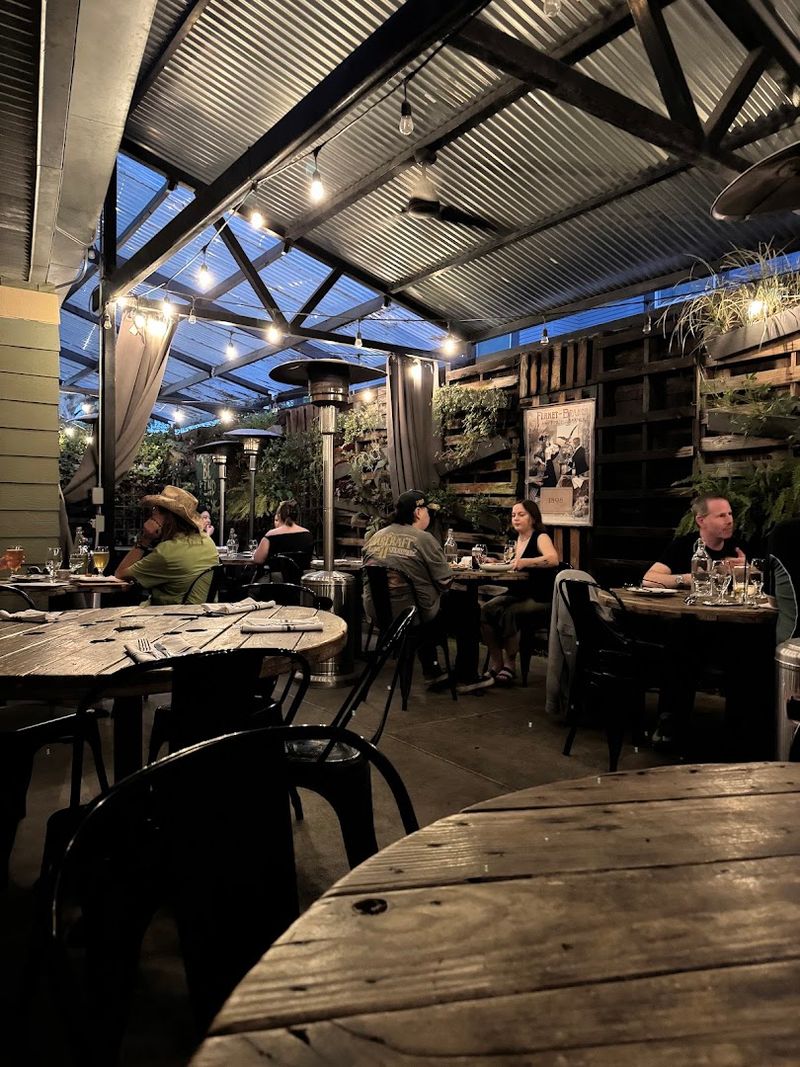 12 Sacramento, California Brunch Spots That Are Well Worth The Weekend Wait - Decor Hint Hook & Ladder Manufacturing Co.