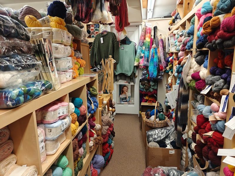 Village Wool, South Glastonbury