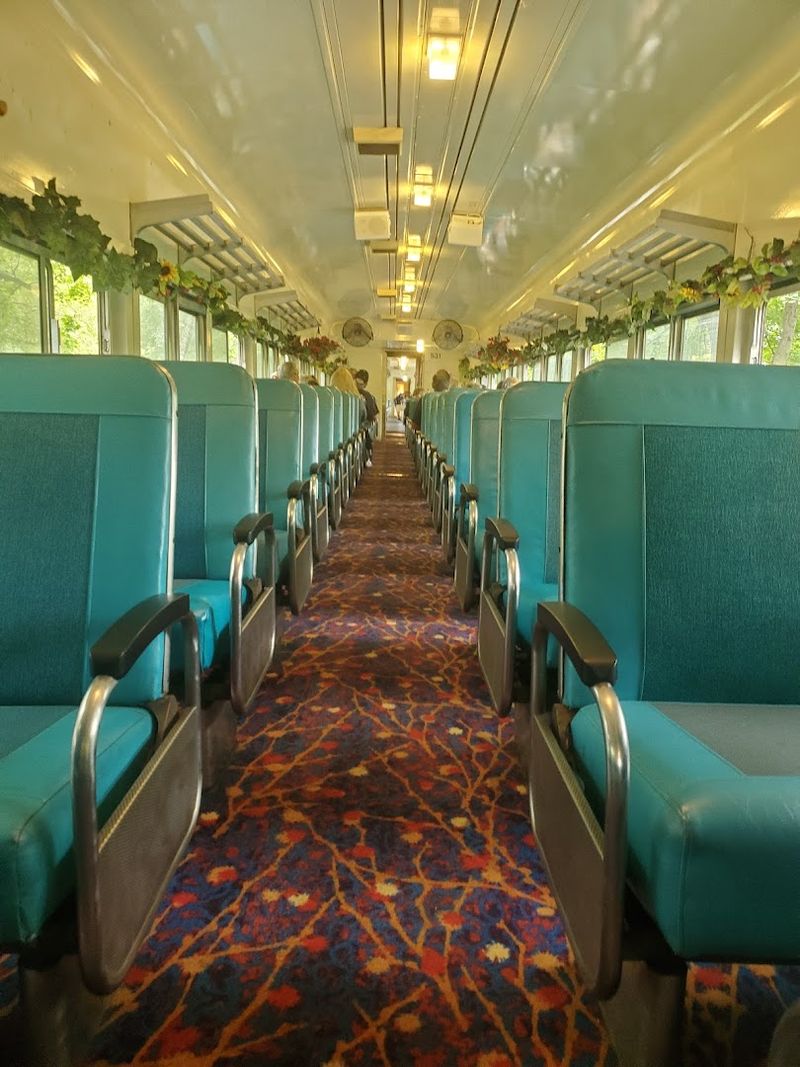 The Vintage Train Cars That Make It Feel Like A Time Machine