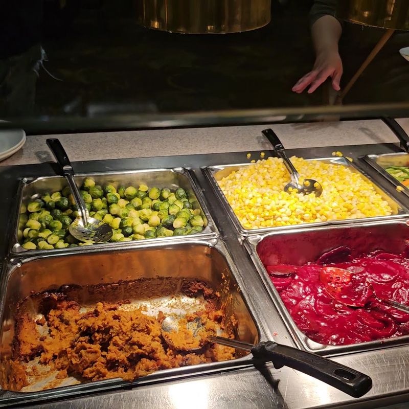 Pennsylvania Dutch Cooking Is The Real Star Of The Menu