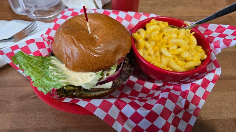 The Banana Splits At A West Virginia Diner Exceptionally Irresistible - Decor Hint Burgers That Earn The Hype