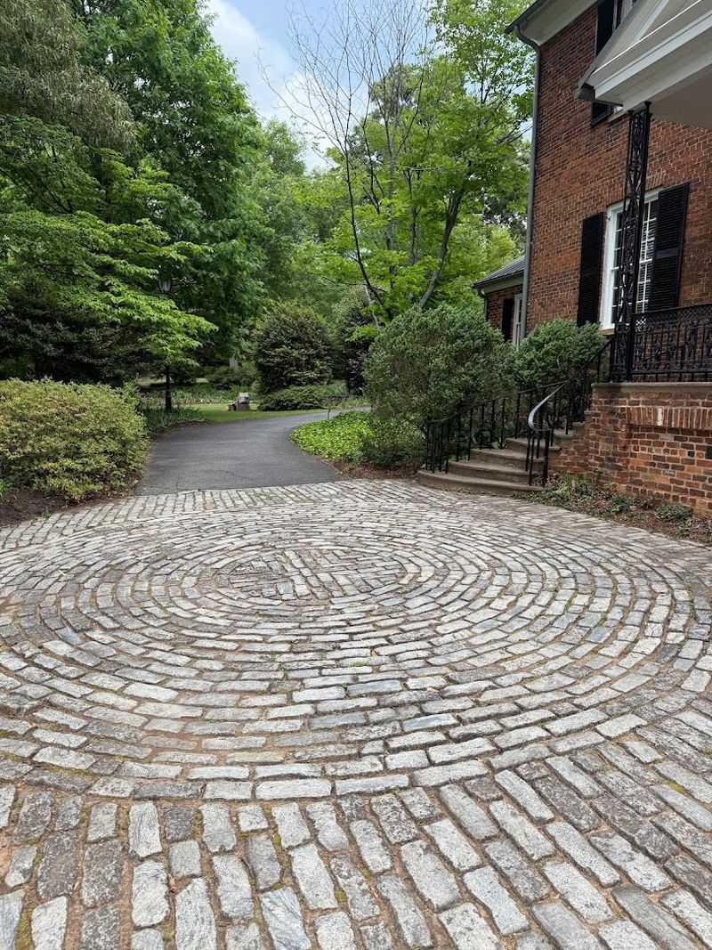 10 Peaceful Places In Georgia That Beat Meditation - Decor Hint Founders Memorial Garden, Athens
