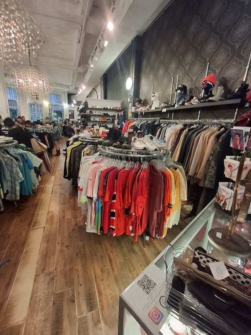 Selling Your Clothes Here