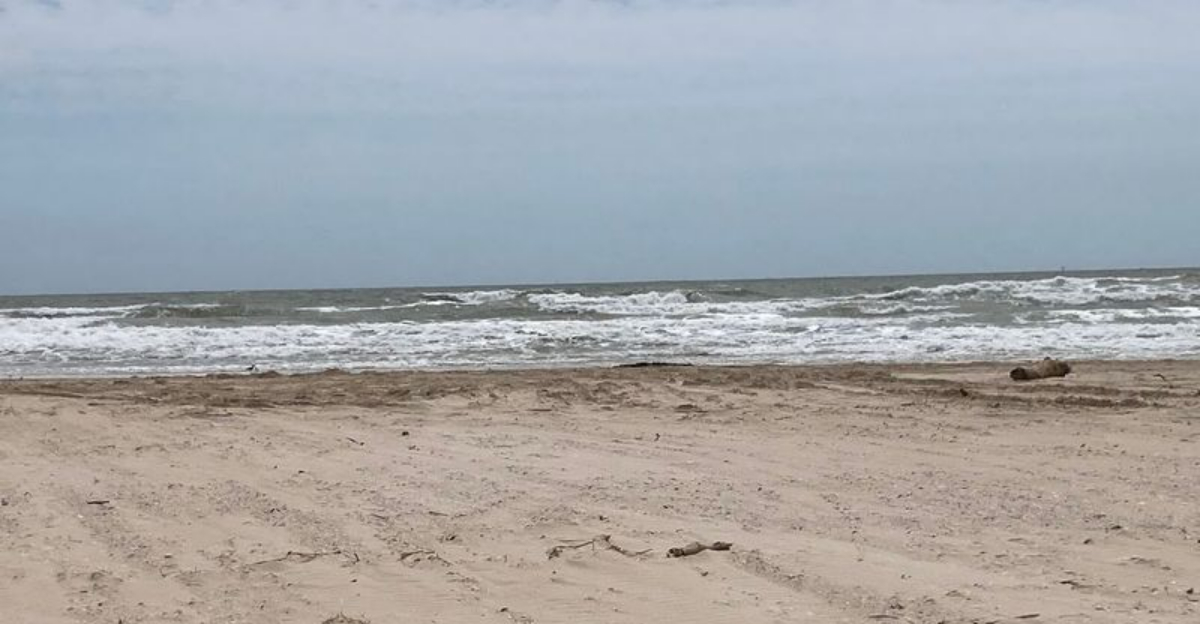 The Texas Beach Town That Sounds Unusual On Paper But Feels Wonderful In Person 2 - Decor Hint
