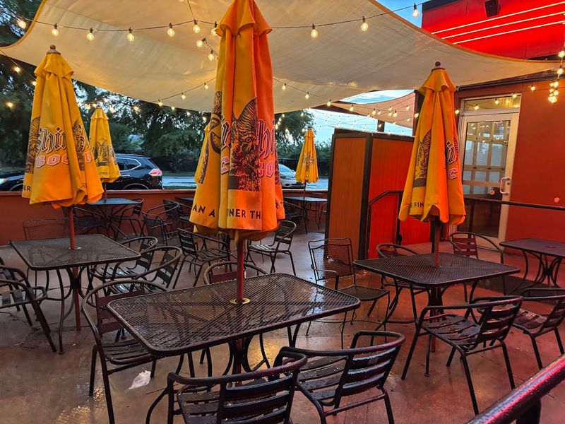 These 14 Georgia Restaurants Belong On A July Food Crawl - Decor Hint Fox Bros Bar-B-Q, Atlanta
