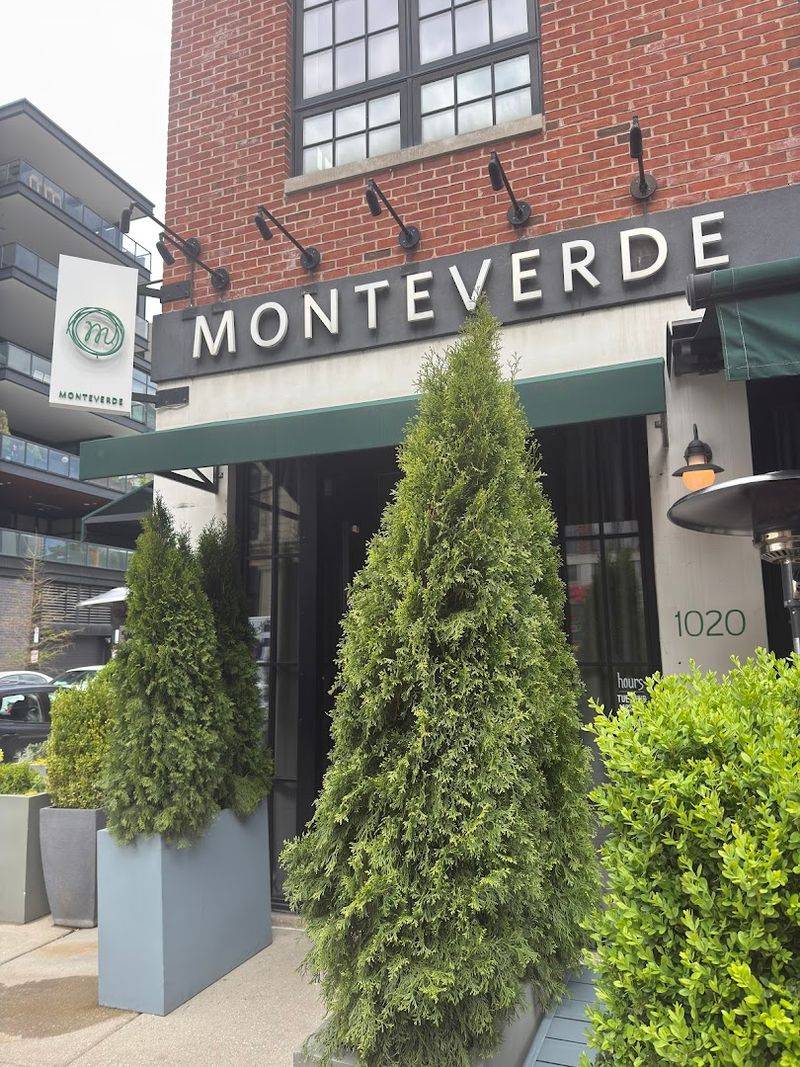 Why The West Loop Location Works So Well