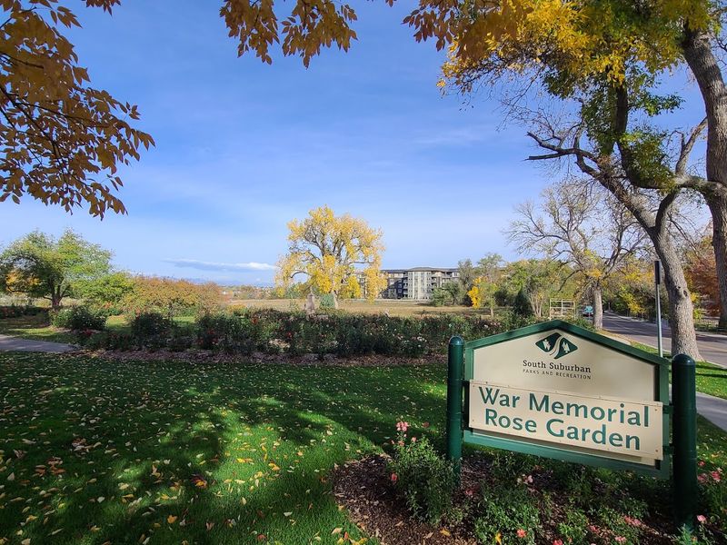 There Is A Beautiful Rose Garden In Colorado Most People Don't Know About - Decor Hint A Garden With A Story