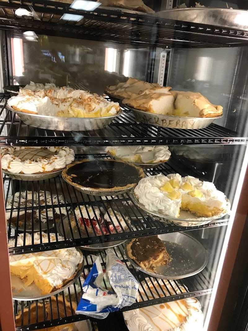 Stauffer's Cafe & Pie Shoppe, Lincoln 