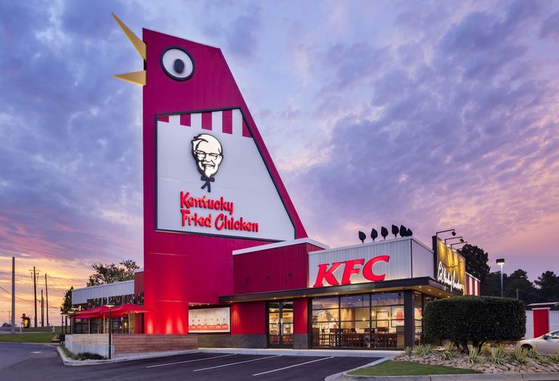 The Big Chicken (KFC), Marietta