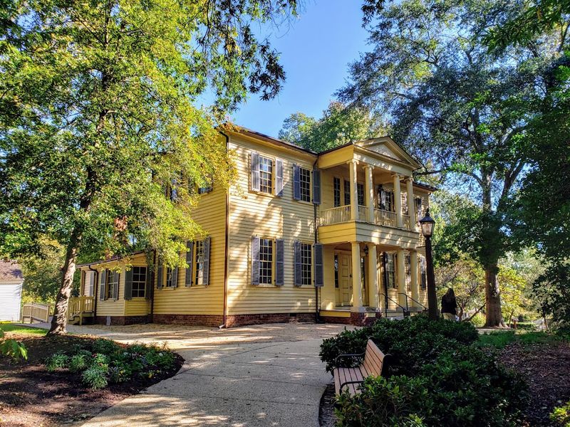 These 12 North Carolina Historic Homes Are Said To Be Real Paranormal Hotspots - Decor Hint Mordecai House