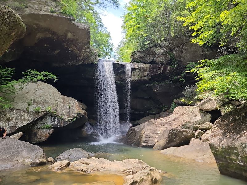 Eagle Falls Trail, Cumberland Falls State Resort Park, Corbin