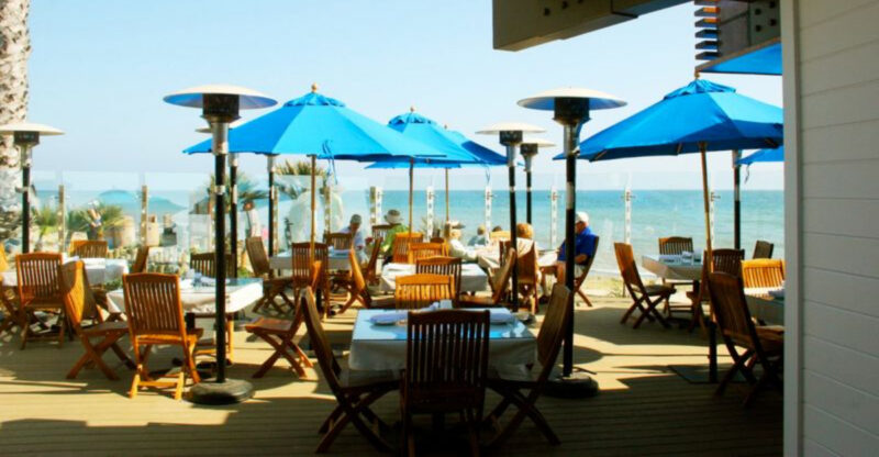 These 14 Central California Patio Restaurants Make Summer Dining Feel Like A Mini Vacation