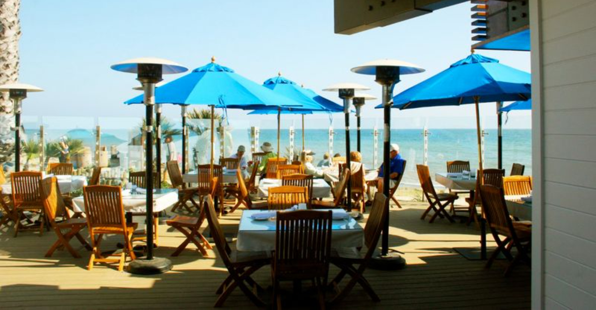 These 14 Central California Patio Restaurants Make Summer Dining Feel Like A Mini Vacation - Decor Hint