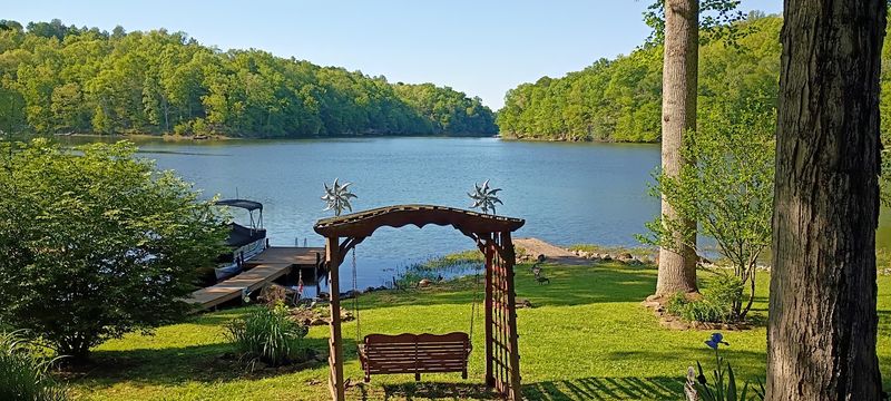 These Are 11 Kentucky Lakes Tourists Haven't Discovered Yet - Decor Hint Lake Malone