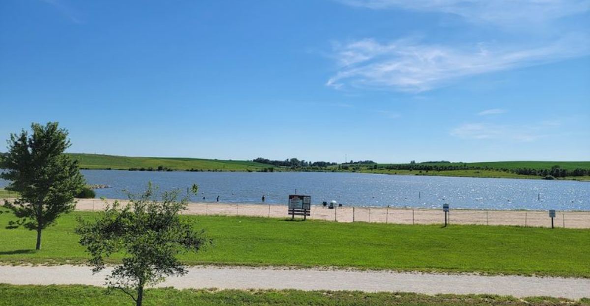 These Nebraska Lakes Have Faced Blue Green Algae Health Alerts This Summer - Decor Hint