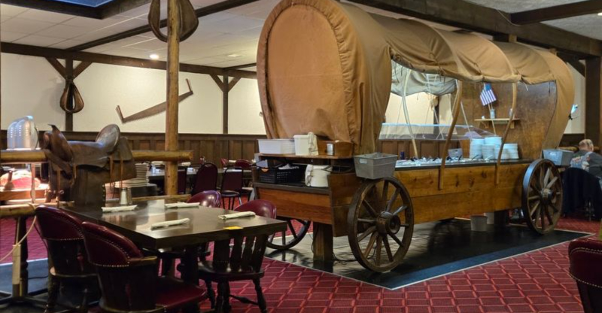 These Nebraska Restaurants Still Serve The Old School Salad Bars And Table Extras Diners Miss Most - Decor Hint