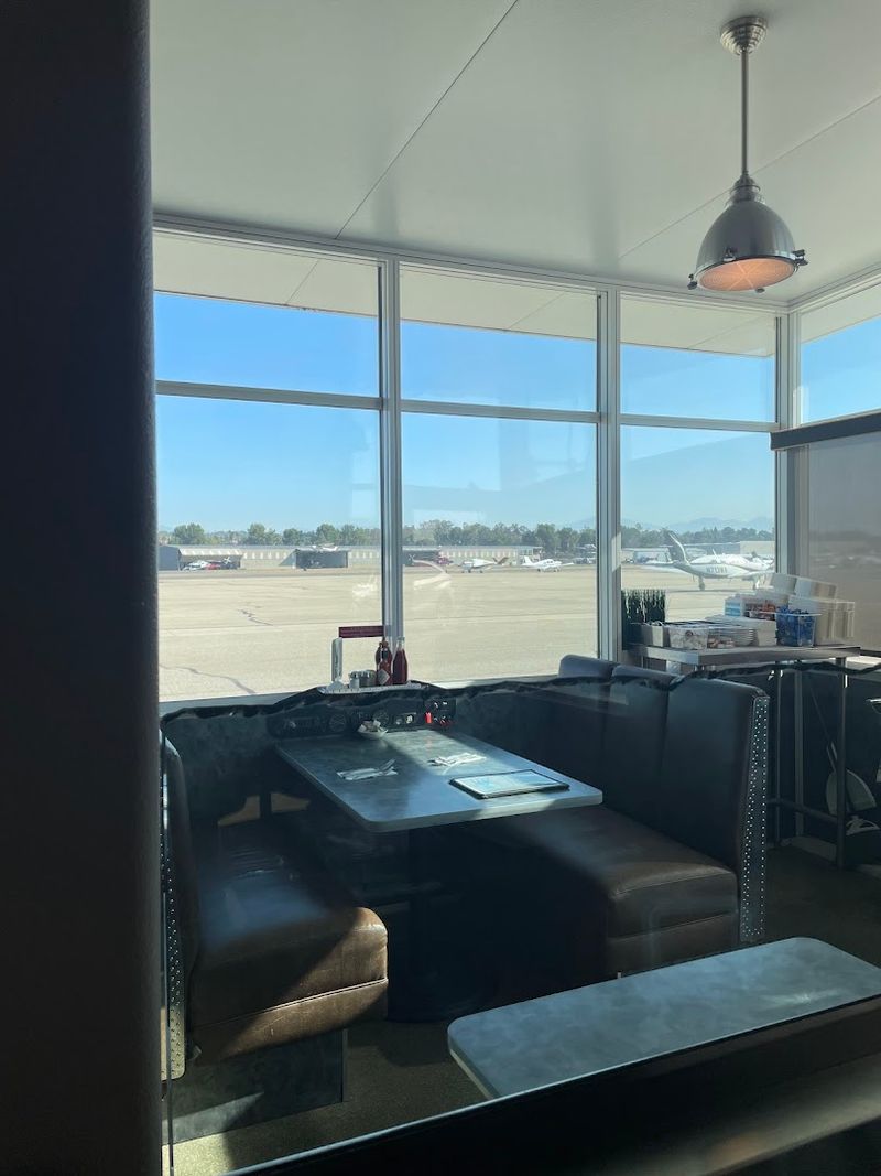 Grab A Booth Where Breakfast Comes With Runway Traffic