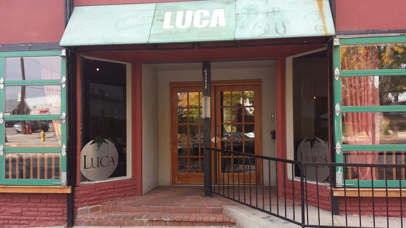 This Colorado Italian Restaurant Serves Homemade Pasta Inspired By Sicily - Decor Hint The First Impression Counts