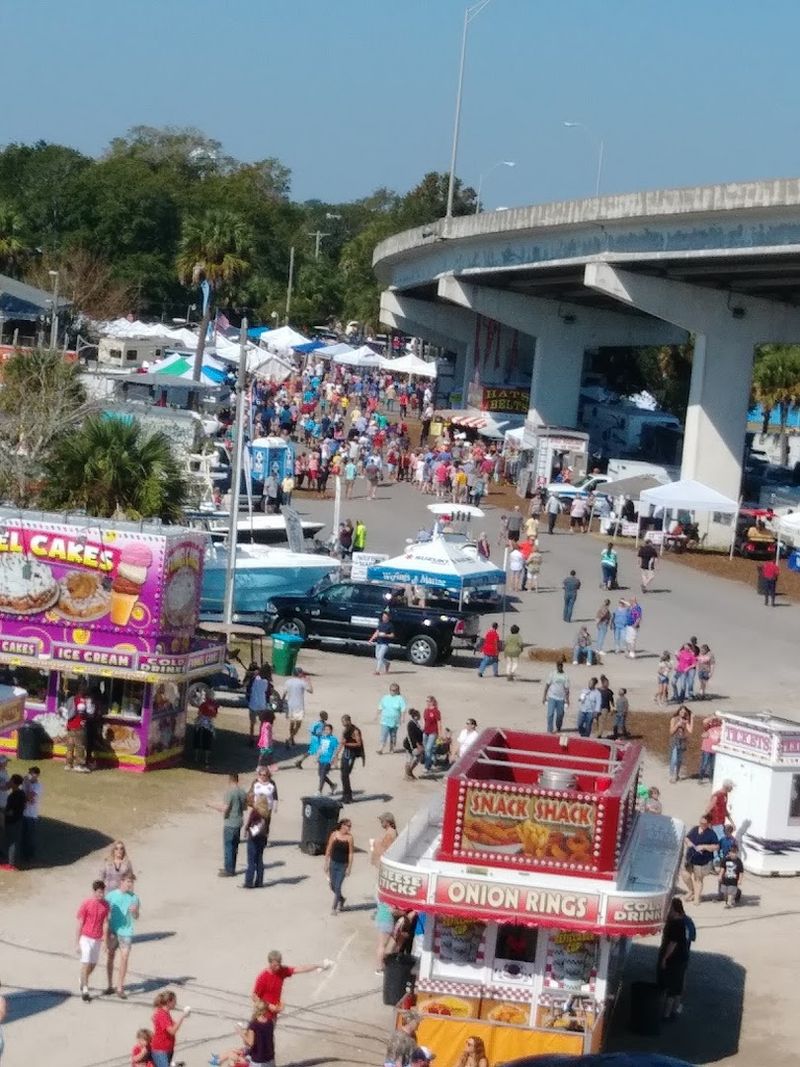 This Florida Seafood Festival Turns Apalachicola Into A Beloved Small-Town Coastal Tradition - Decor Hint The Oldest Seafood Festival In Florida Has Deep Historical Roots