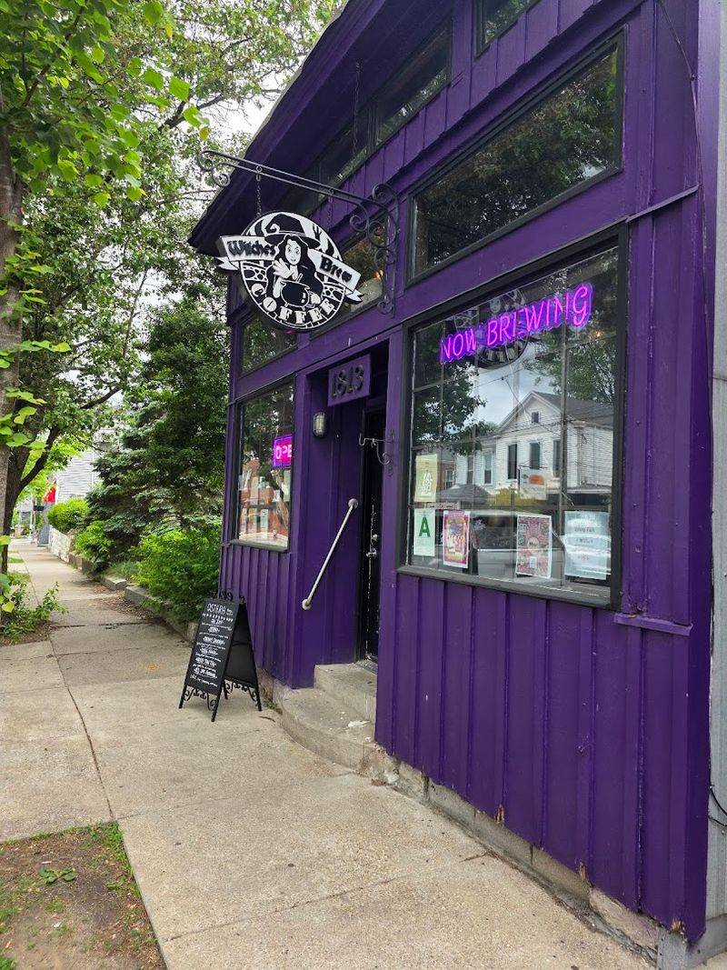 The Café That Casts A Spell On Frankfort Avenue