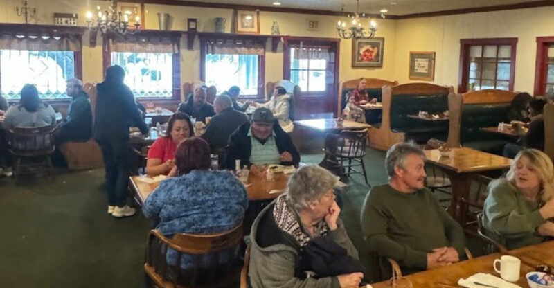 This Long-Running California Buffet Has Been Filling Plates For Nearly 60 Years