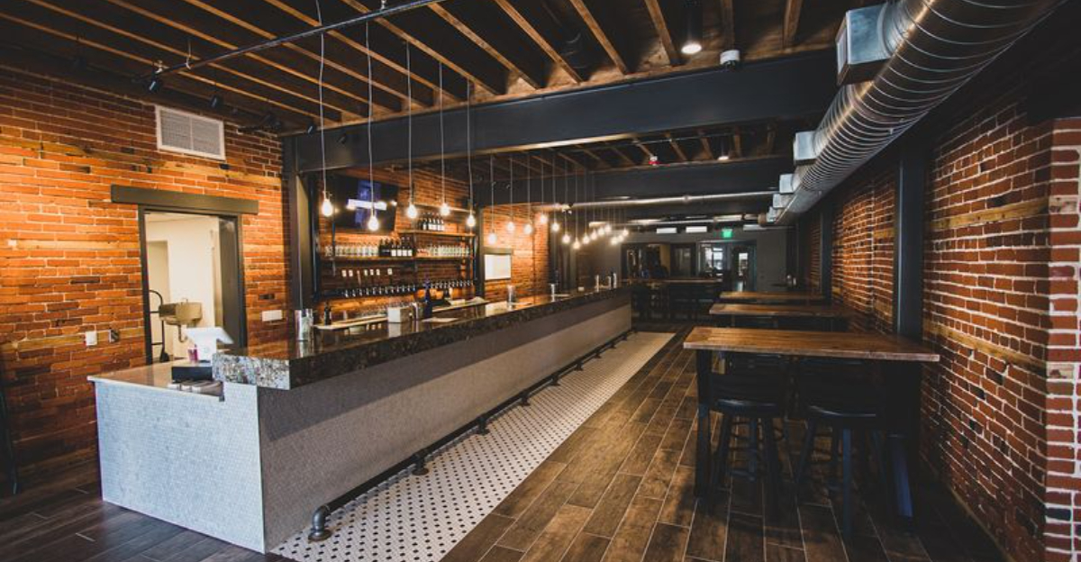 This Nebraska Cider House Has A Rooftop Patio Above Its Historic Downtown Tasting Room - Decor Hint