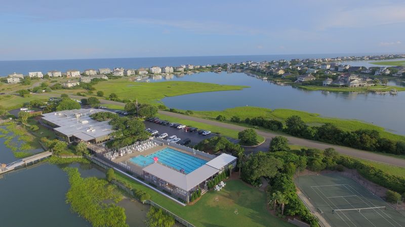 This North Carolina Island Has Five Miles Of Beach But No Hotels, Shops, Or Restaurants - Decor Hint Five Miles Of Sand Replace The Usual Beach-Town Crowds