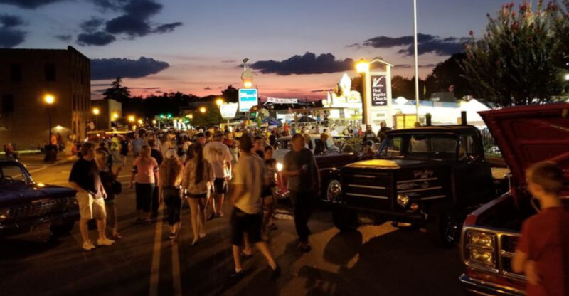 This One-Of-A-Kind North Carolina Festival Celebrates A 337-Year-Old Journey From Exile Back To The Italian Alps