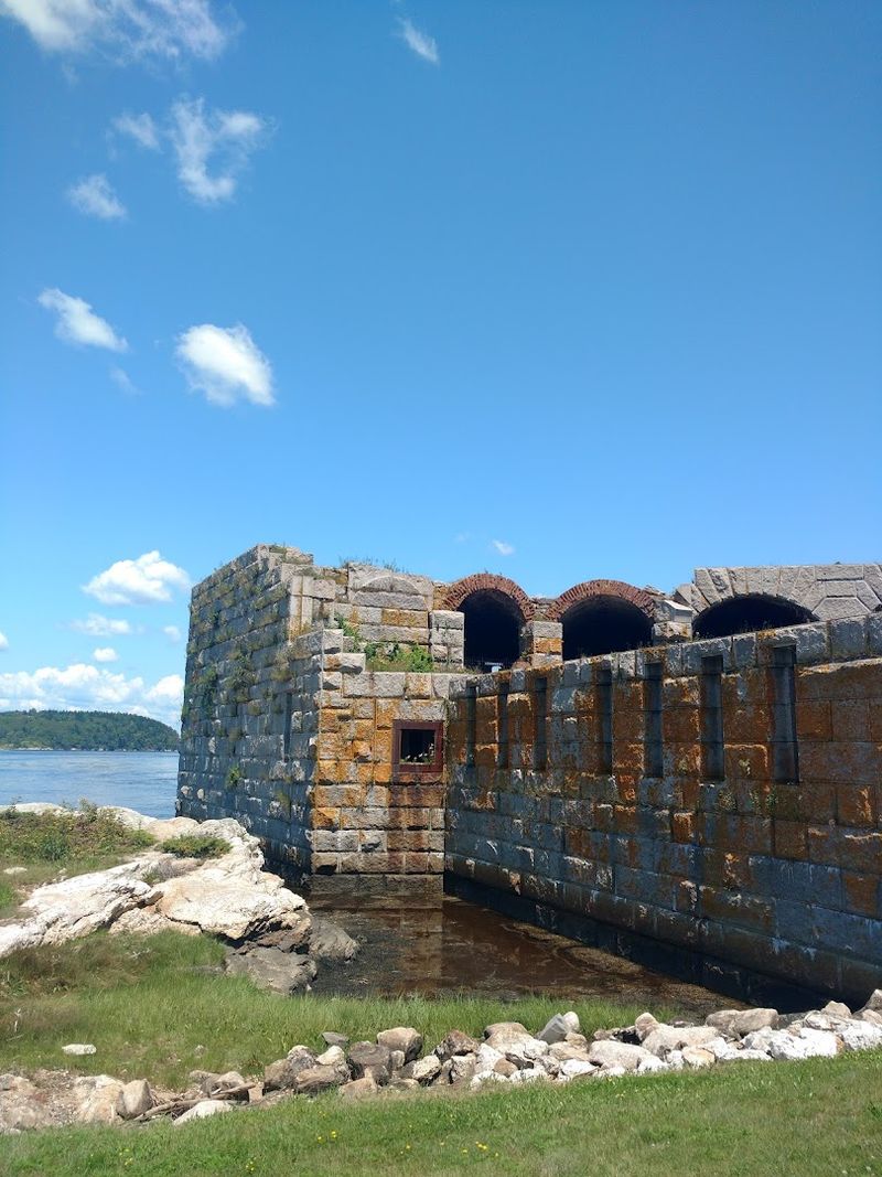 This Overlooked Maine Landmark Feels Like Stepping Back In Time - Decor Hint The Granite Walls That Look Like A Medieval Castle