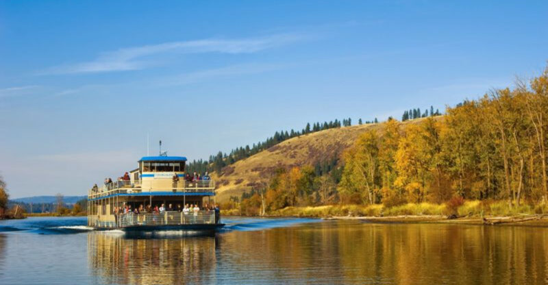 This Peaceful Idaho Cruise Takes You To A Wild And Scenic River Few Travelers Talk About