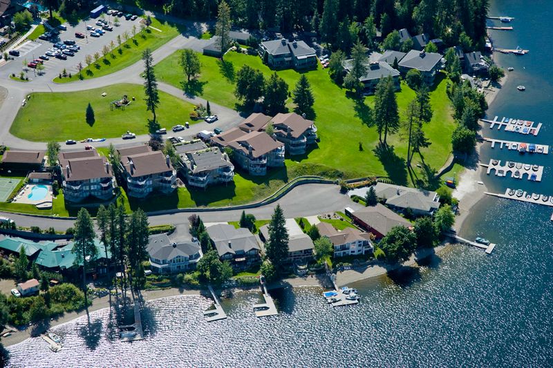 This Private Idaho Lake Community Is So Exclusive It Has Its Own Rules, Beach, And Membership System Dating Back To The 1970s - Decor Hint Start With The Private Beach Access