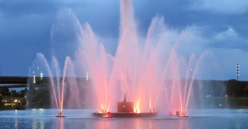 This Riverfront Park Turns A Downtown Walk Into Nebraska’s Prettiest Fountain-Side Escape